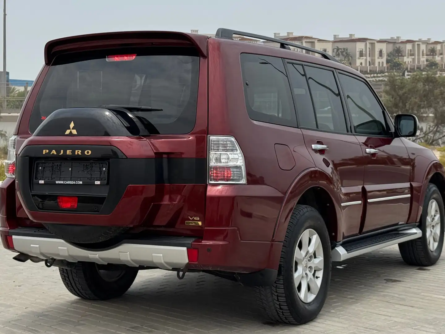 Mitsubishi Pajero GLS Highline 3.0 V6 – 7P – Full Options Rot - 2