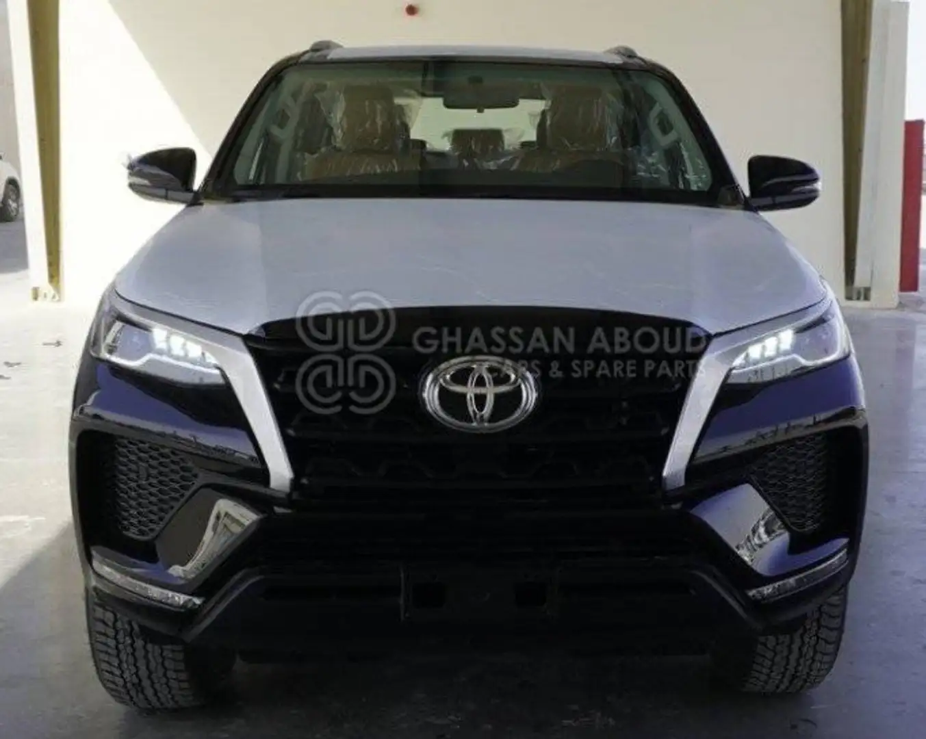 Toyota Fortuner 2.7 L P EXPORT OUT EU ONLY Weiß - 2