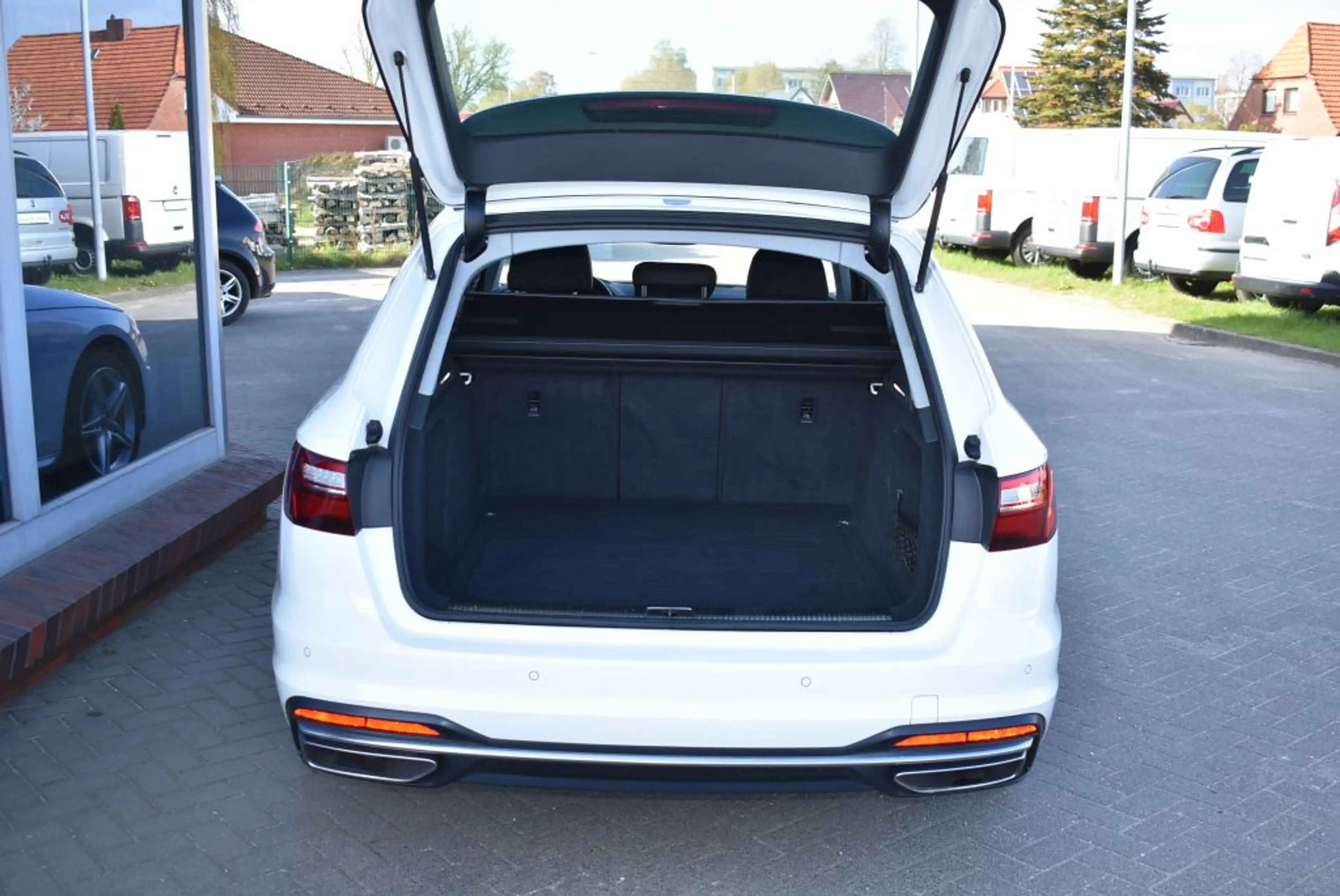Audi A4 Avant 35 TFSI advanced LED-Scheinwerfer Navi Alu K — photo 5