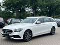 Mercedes-Benz E 300 de Avantgarde Weiß - thumbnail 1