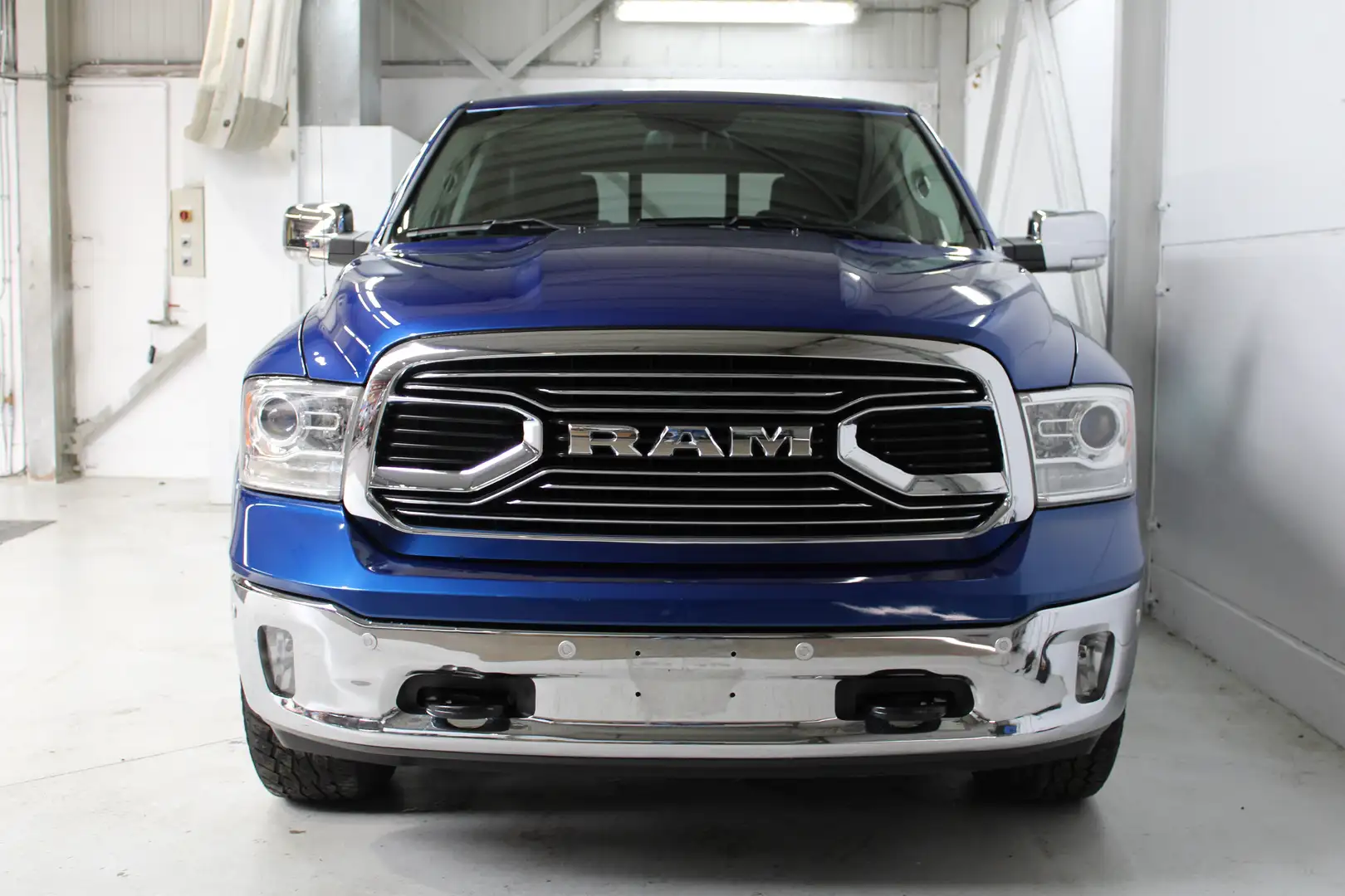 Dodge RAM Laramie ~ Full ~ Rambox ~ TopDeal ~ Blue - 2