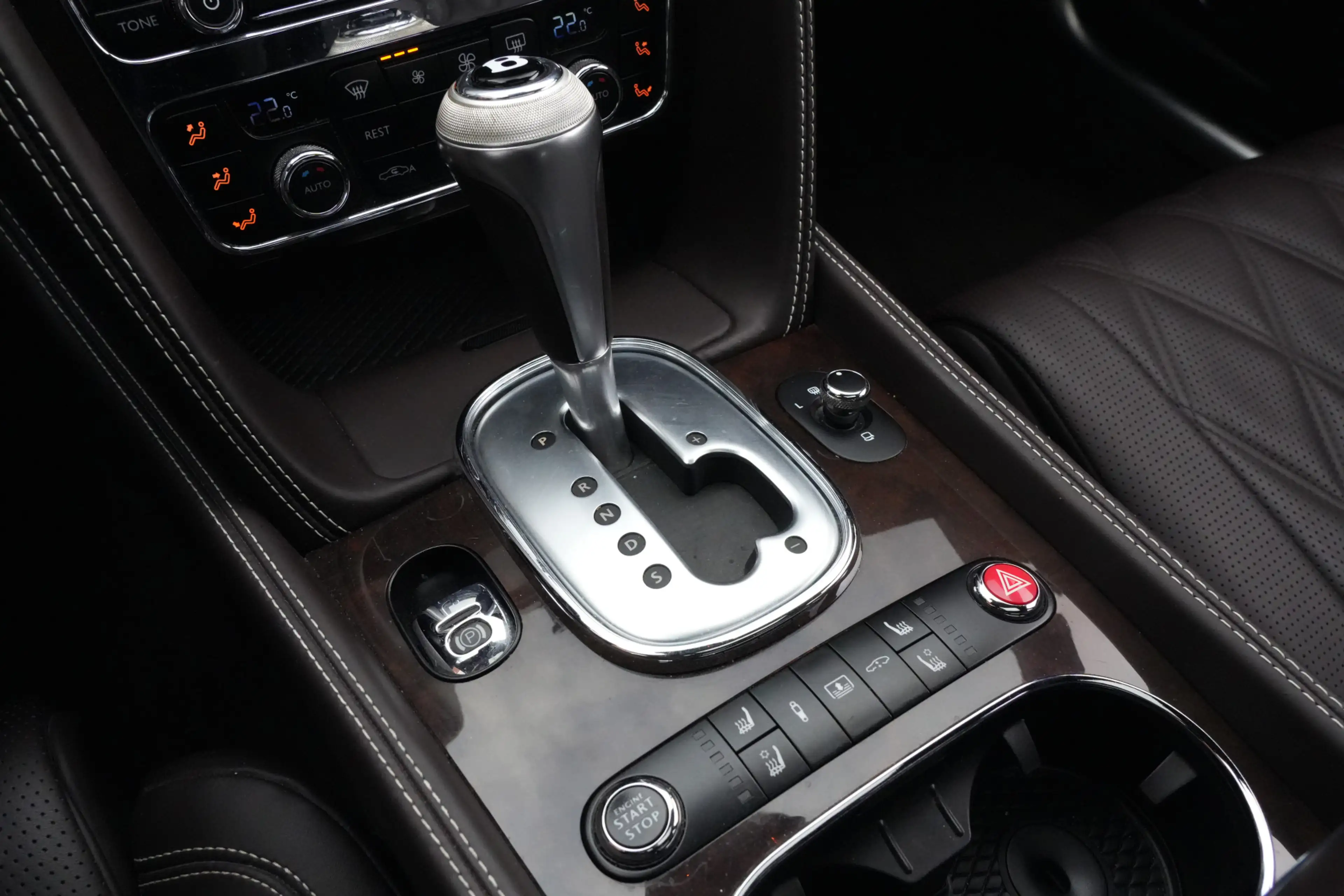 Bentley Flying Spur 6.0 W12 626pk Schuifdak/Stoelventilatie/Massage — photo 15