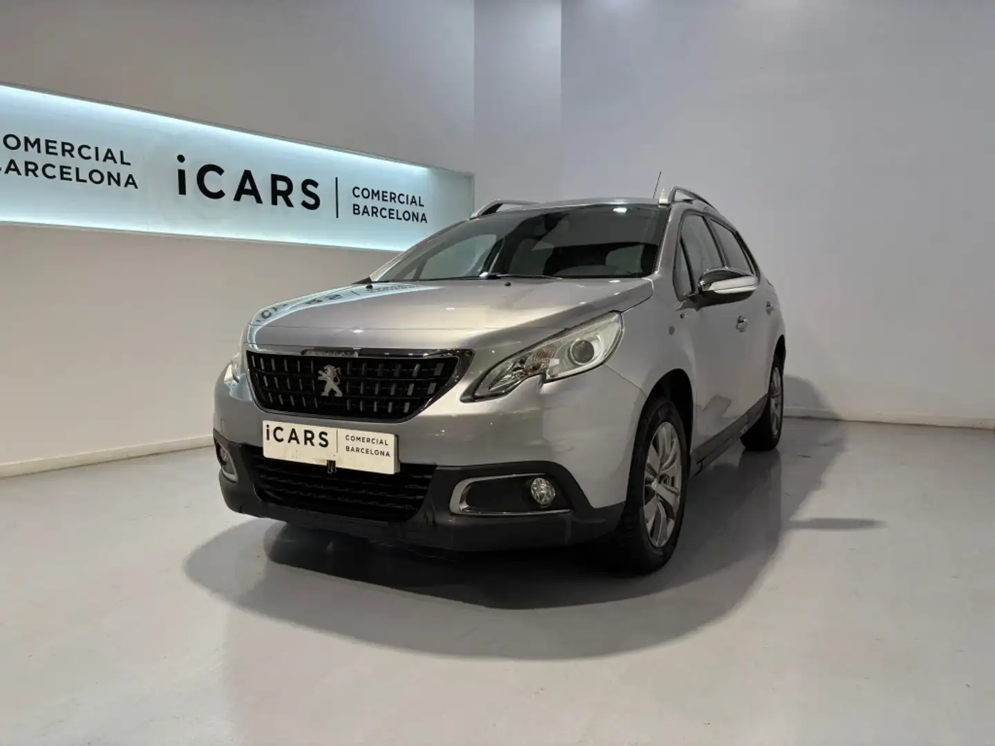 Peugeot 2008 1.6 BlueHDI Active 100 Gris - 1