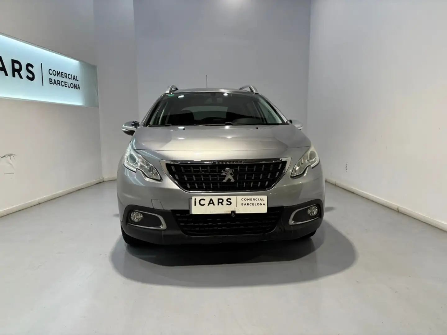 Peugeot 2008 1.6 BlueHDI Active 100 Gris - 2