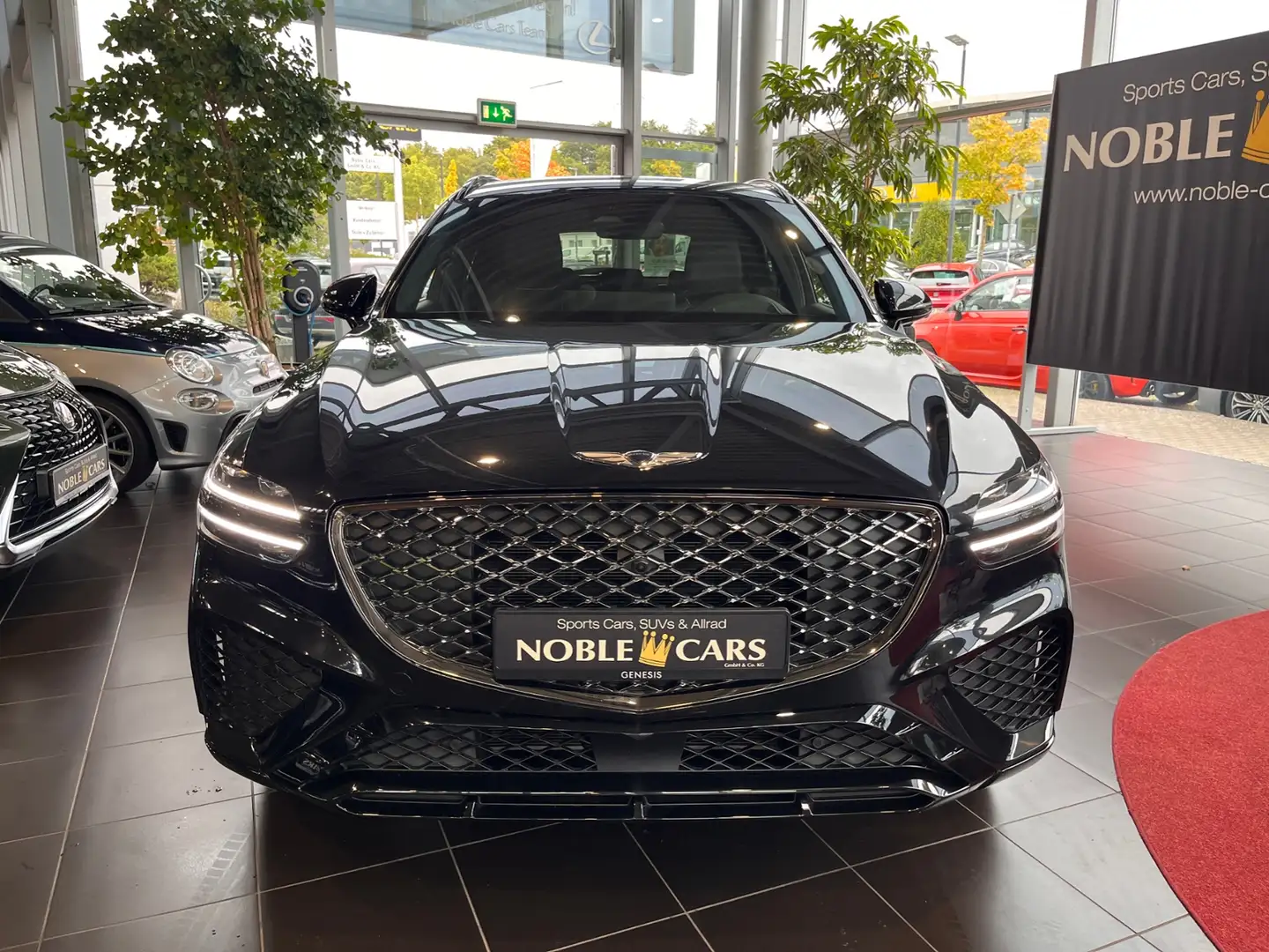 Genesis GV70 Sport 4WD 360° LED Technik + Komf.Pak. Schwarz - 2