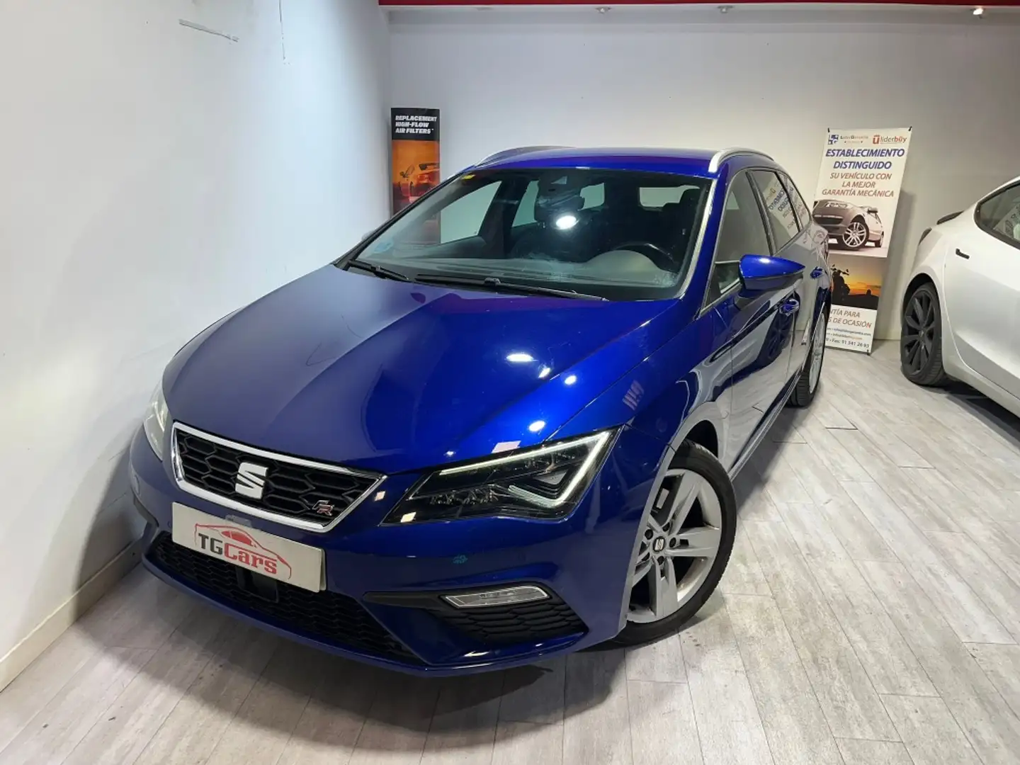 SEAT Leon ST 2.0TDI CR S&S FR Fast Edition DSG7 150 Bleu - 1