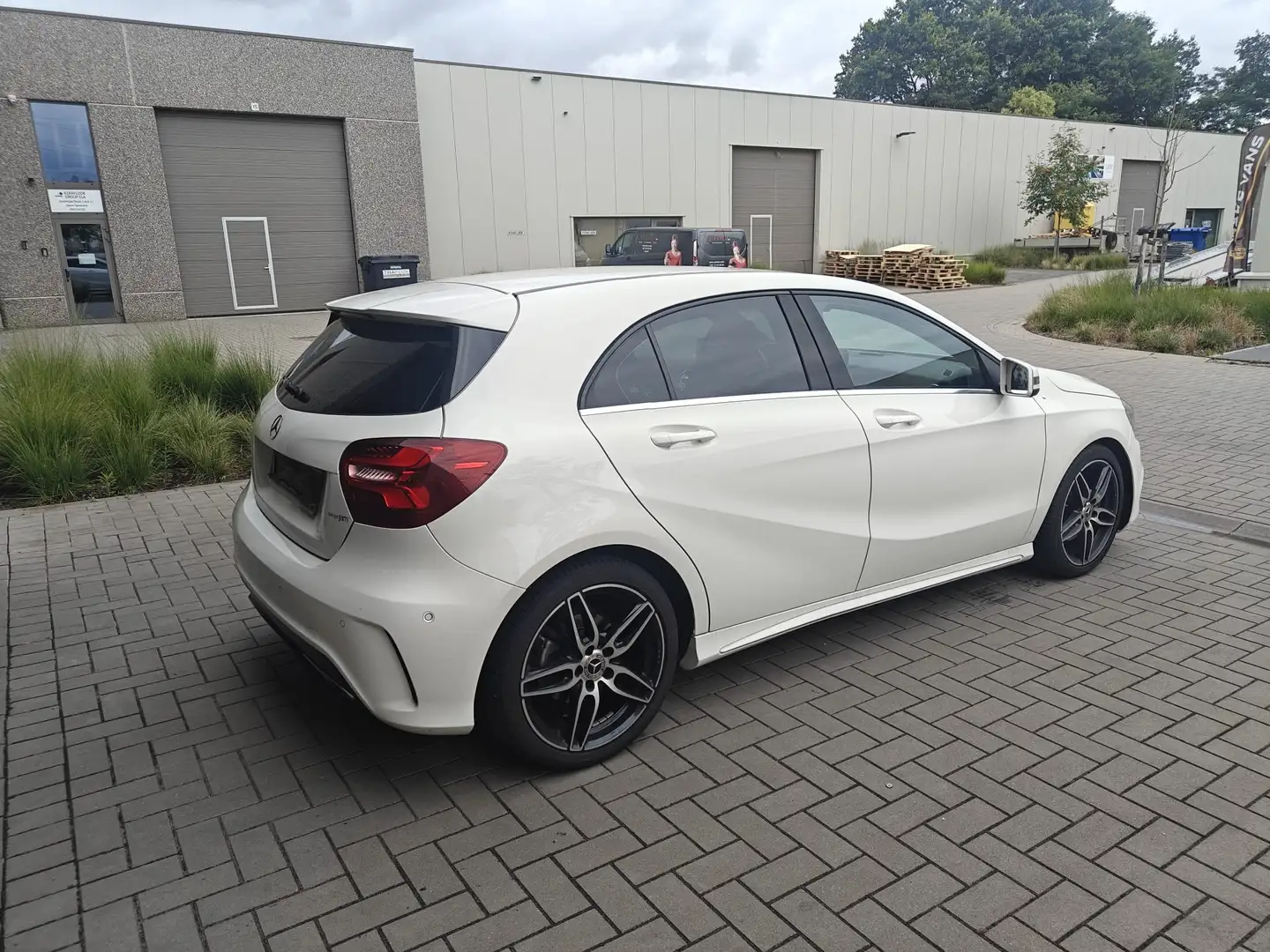 Mercedes-Benz A 160 A 160 AMG Line Blanco - 2