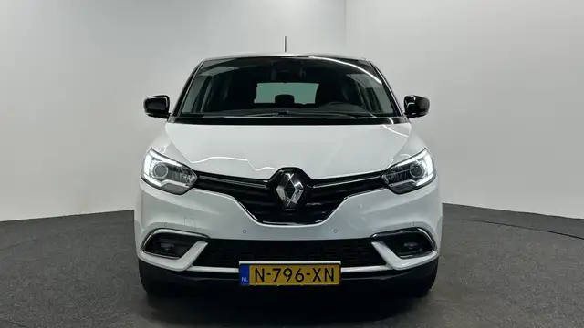 Renault Scenic view 11