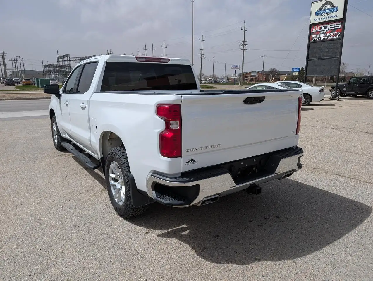 Chevrolet Silverado 1500 снимка Chevrolet Silverado 1500