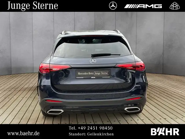 Mercedes-Benz GLC view 8