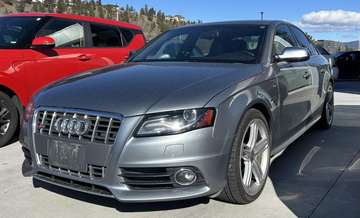 4dr Sdn S tronic Premium KEYLESS ENTRY, LEATHER SE