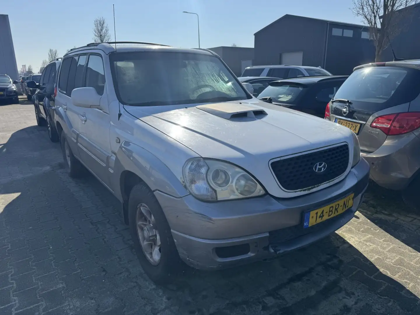 Hyundai Terracan 2.9 CRDI Diesel 2004 Grijs Kenteken Lang 4X4 Weiß - 1