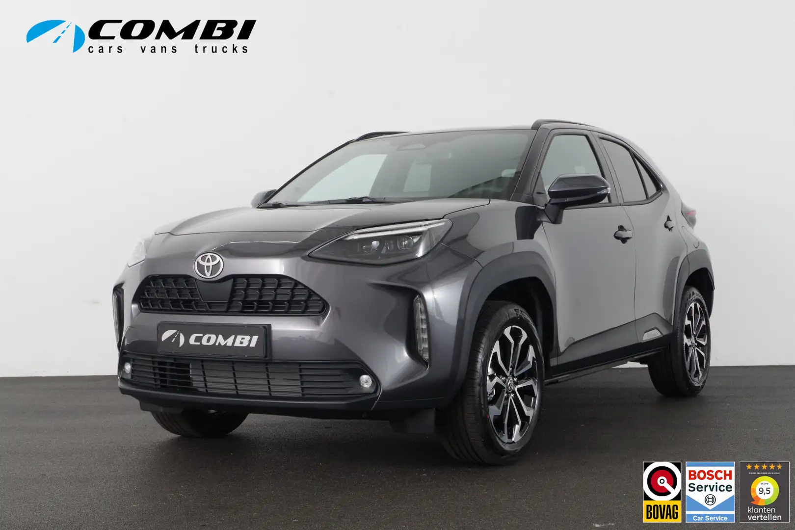 Toyota Yaris Cross 1.5 Hybrid 130 Teamplayer Design 130pk/camera/ada Grau - 1