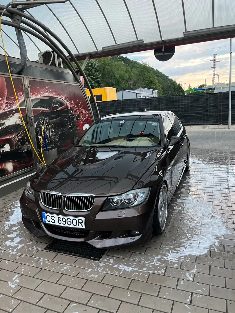 BMW 320 320d E90 SHOWROOM CAR - 1