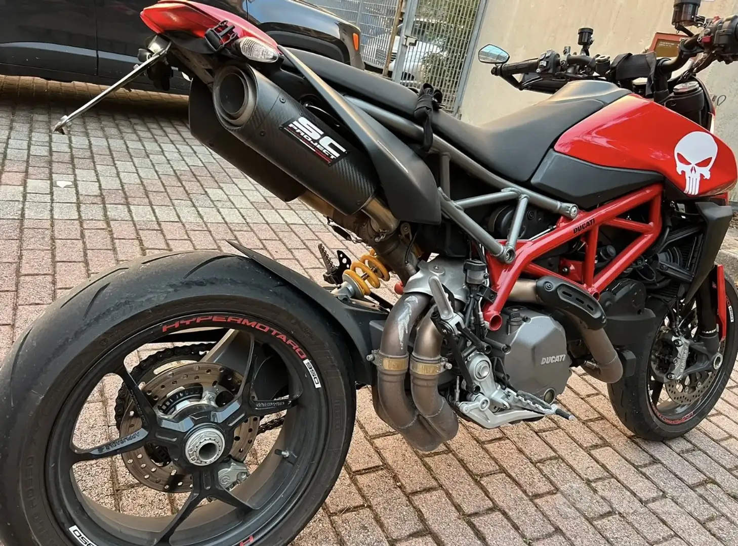 Ducati Hypermotard 950 rosso - 2