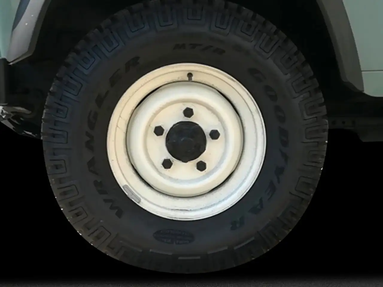 Land Rover Defender 110 SW 2,5TD 9-Sitzer/Klima, foto 12
