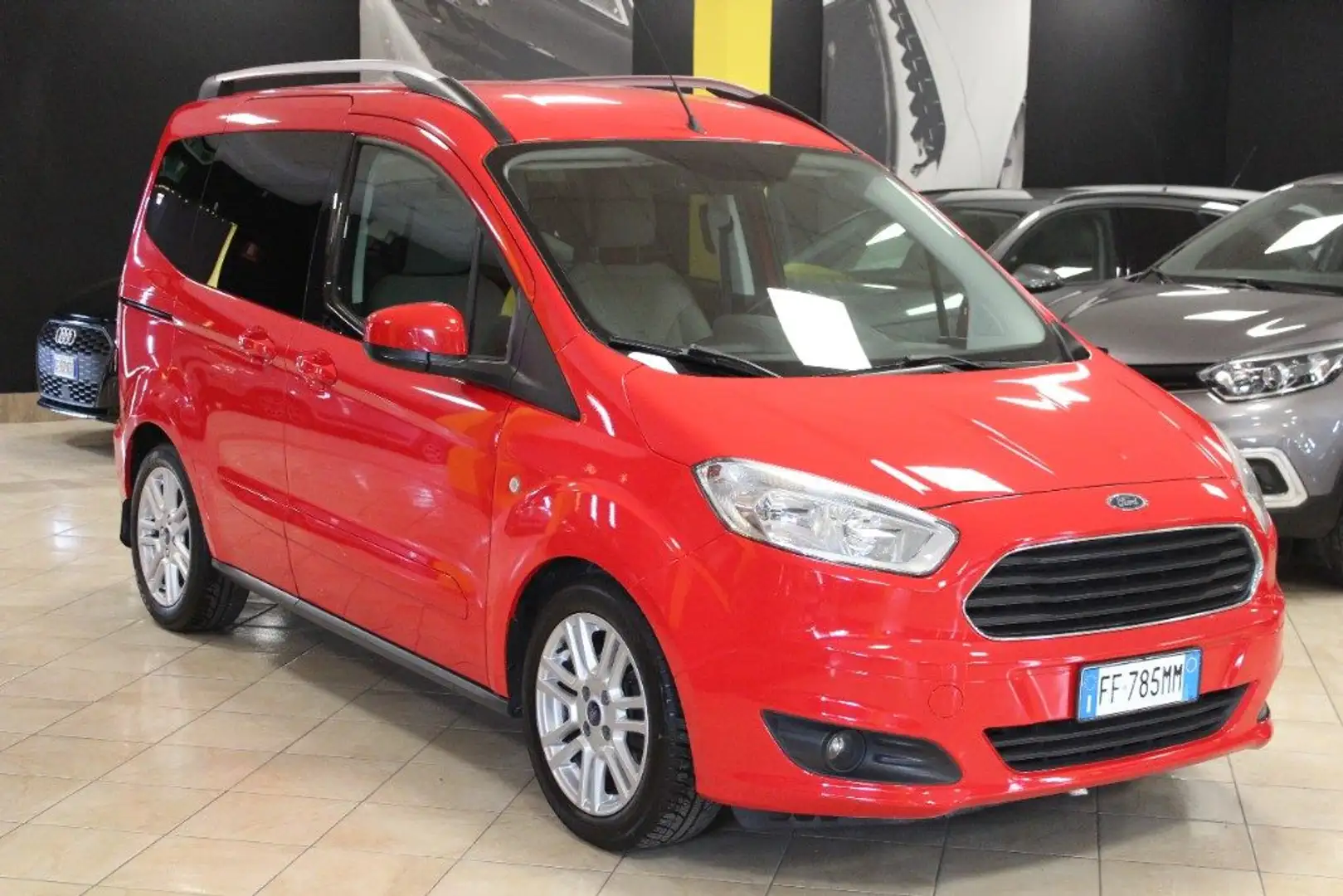 Ford Tourneo Courier 1.5 TDCI 95 CV  UNIPROPRIETARIO , PERFETTA !!! Rouge - 1