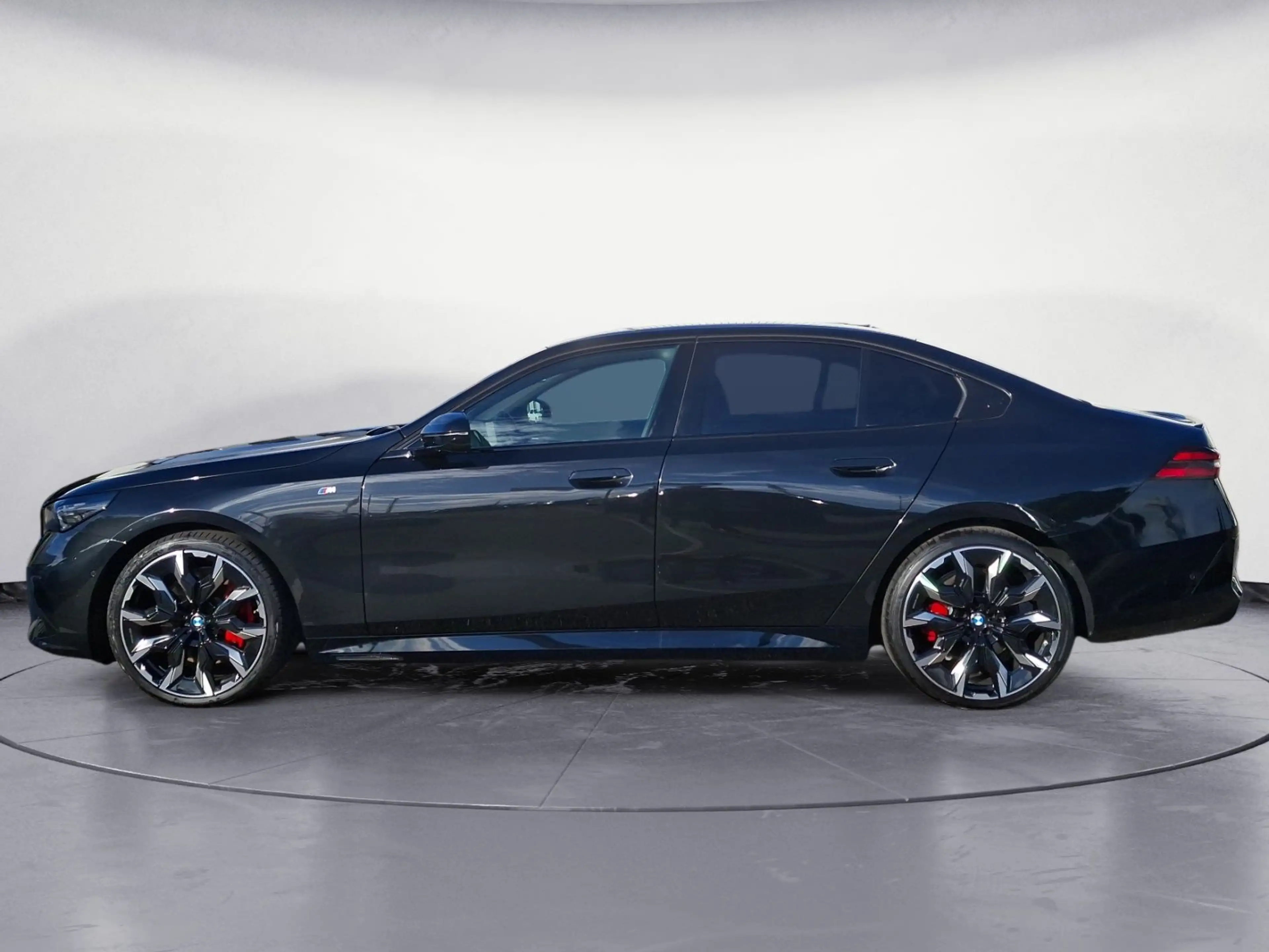 BMW 540 d xDrive *MSportPro*Shadow*Iconic*Travel*Navi — photo 4