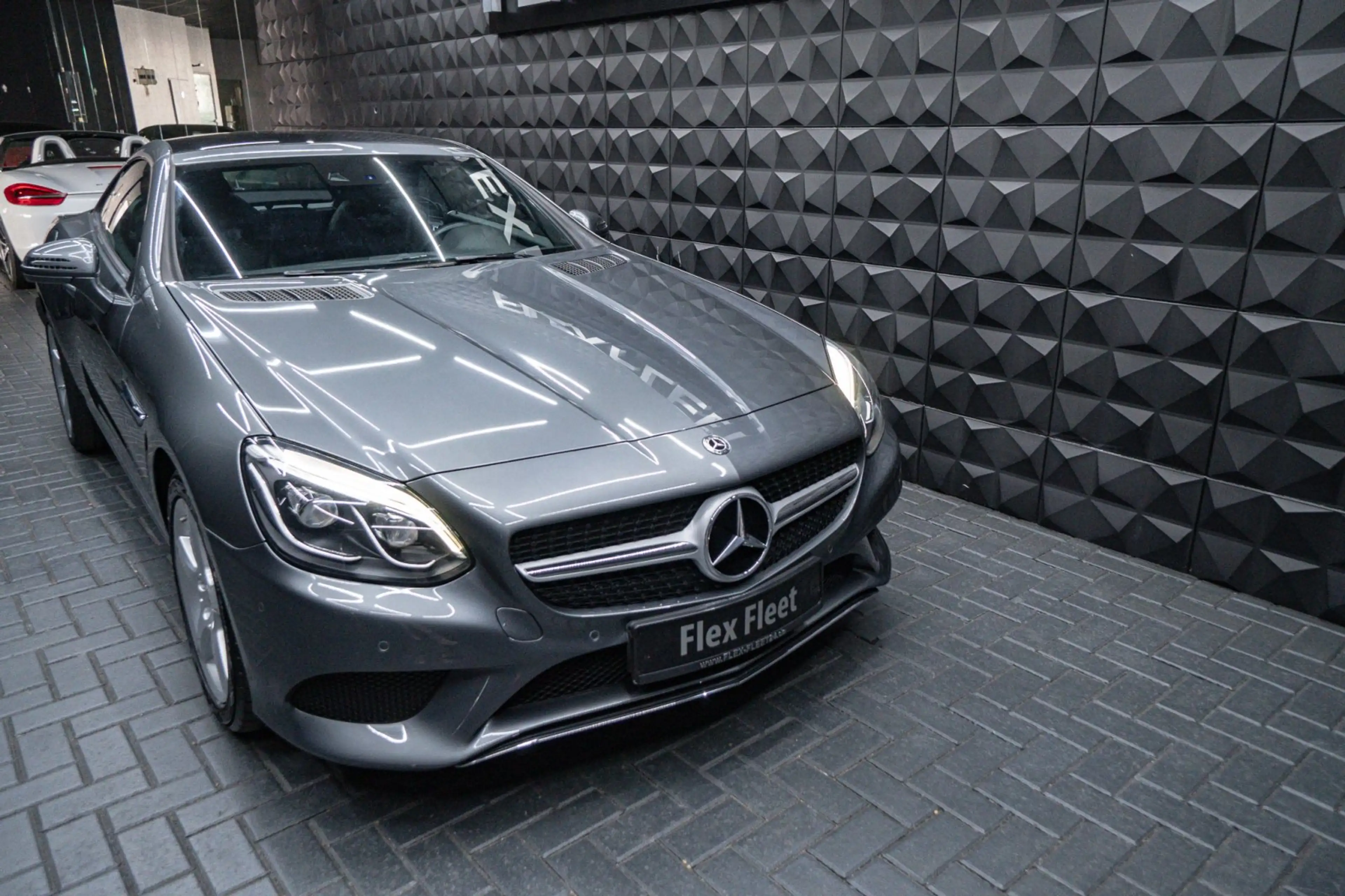 Mercedes-Benz SLC 200 Automatik Pano LED Leder — photo 7
