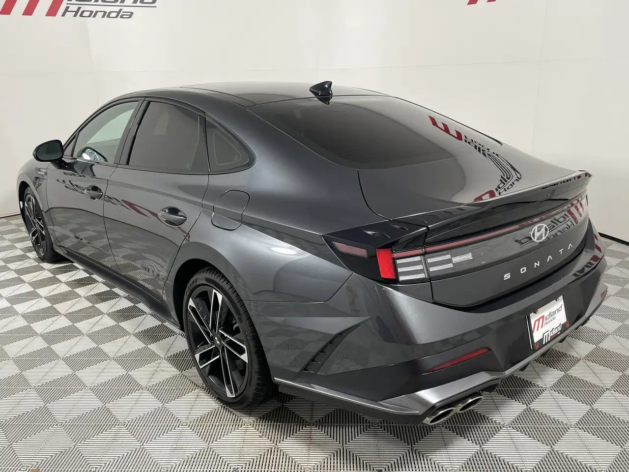 Hyundai SONATA снимка Hyundai SONATA