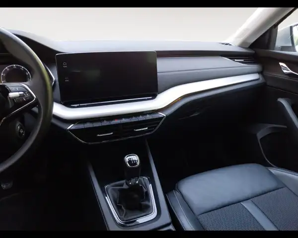 Skoda Octavia view 11