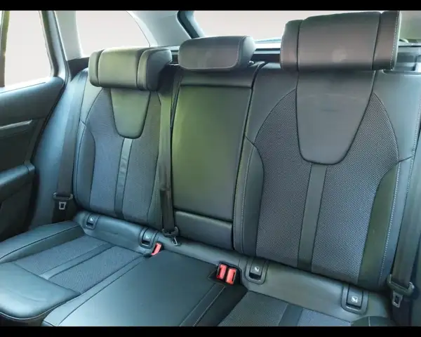 Skoda Octavia view 13