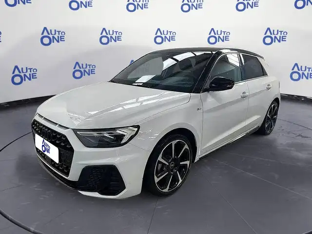 Audi A1 A1 SPB 30 TFSI S tronic S line edition -**
