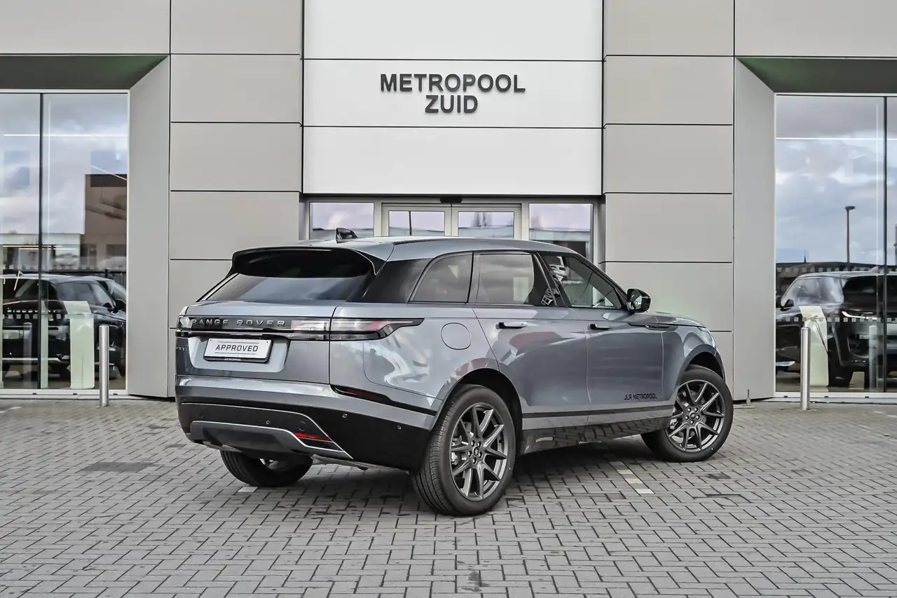 Land Rover Range Rover Velar 2026