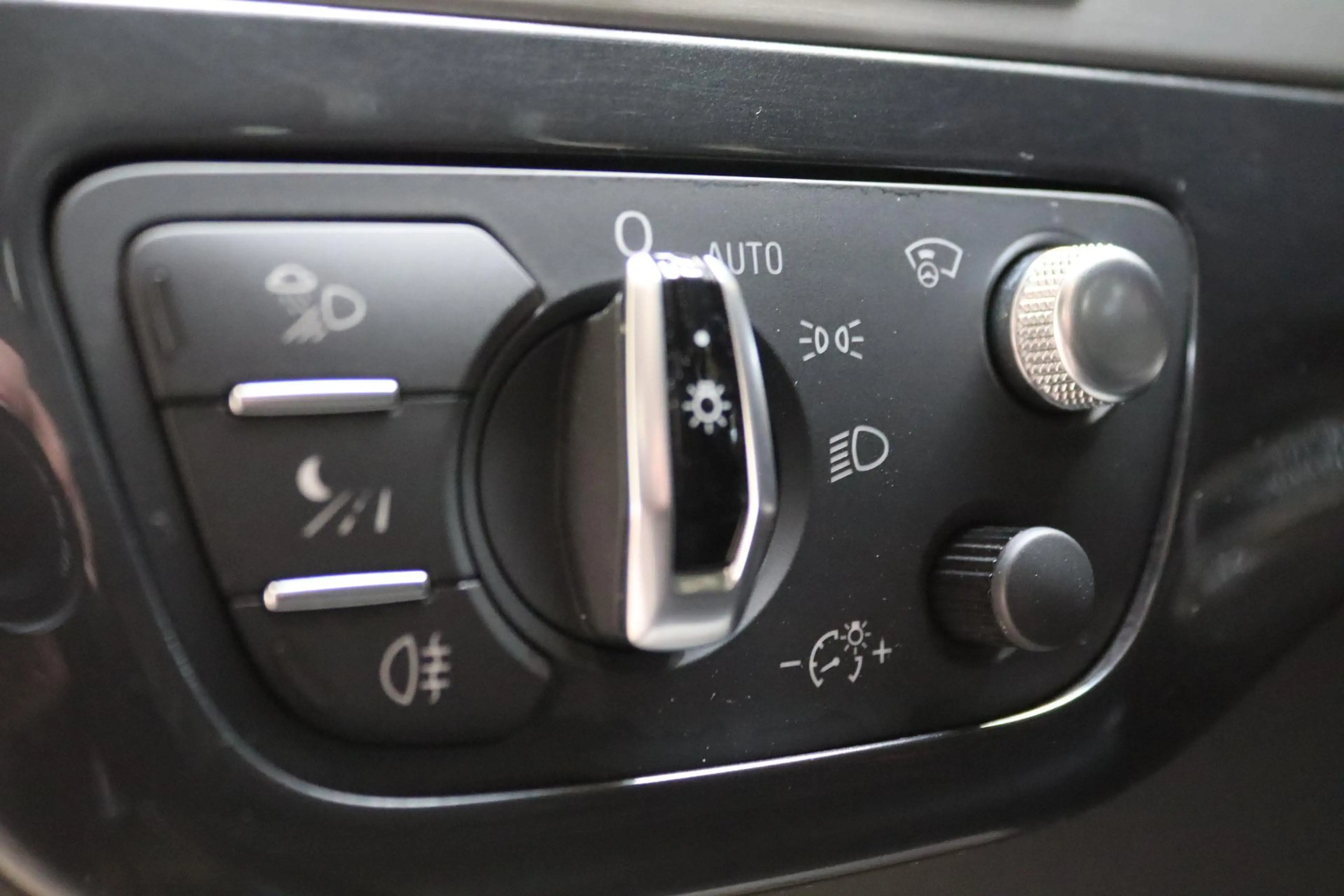Audi Q7 3.0 TDI quattro 200 kW (272 PS), Autom. 8-Gang,... — photo 8