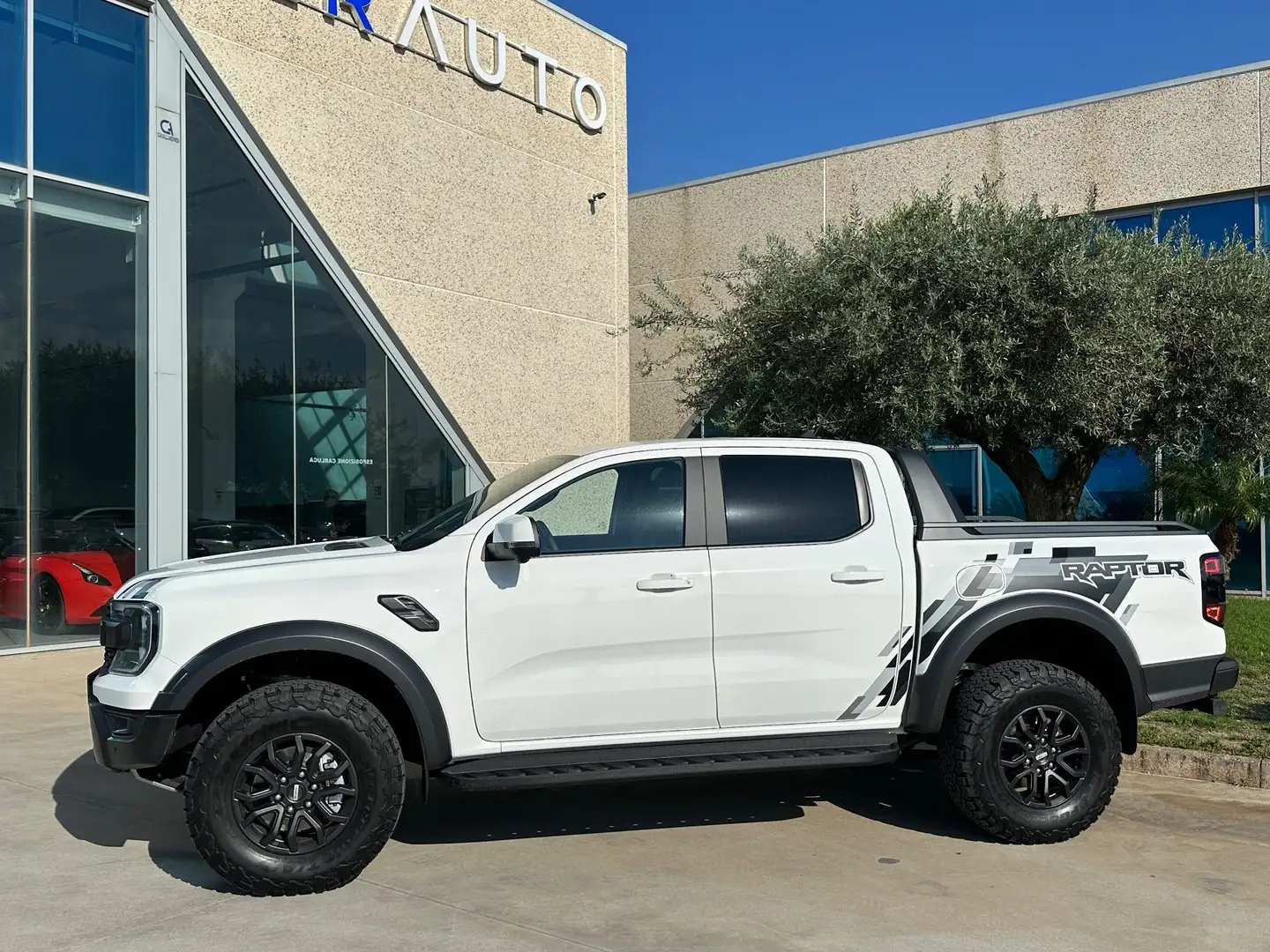 Ford Ranger Raptor 2.0 210cv auto possibilità noleggio no scoring Bianco - 2
