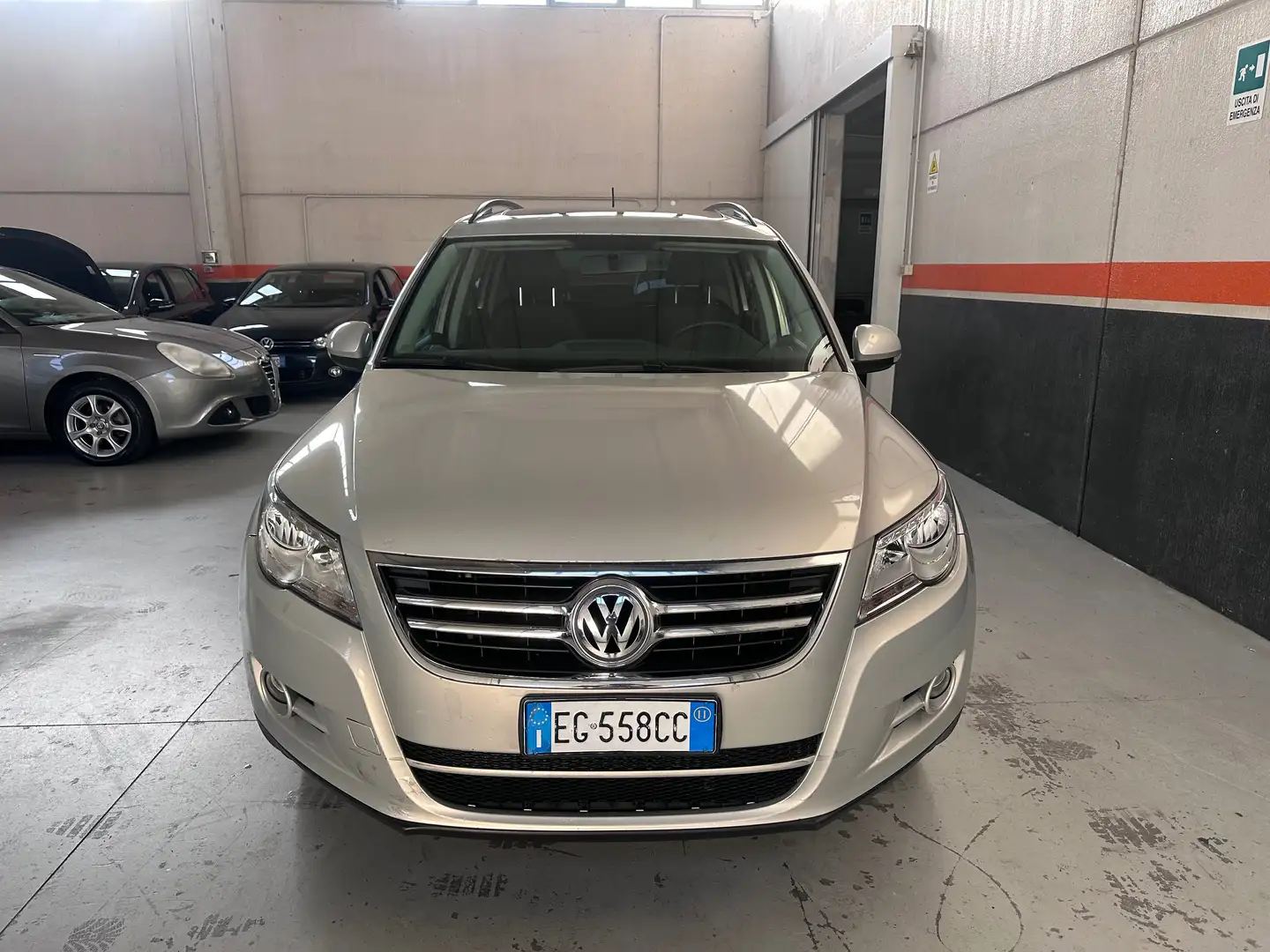Volkswagen Tiguan Tiguan I 2011  2.0 tdi bm Trend Beige - 2