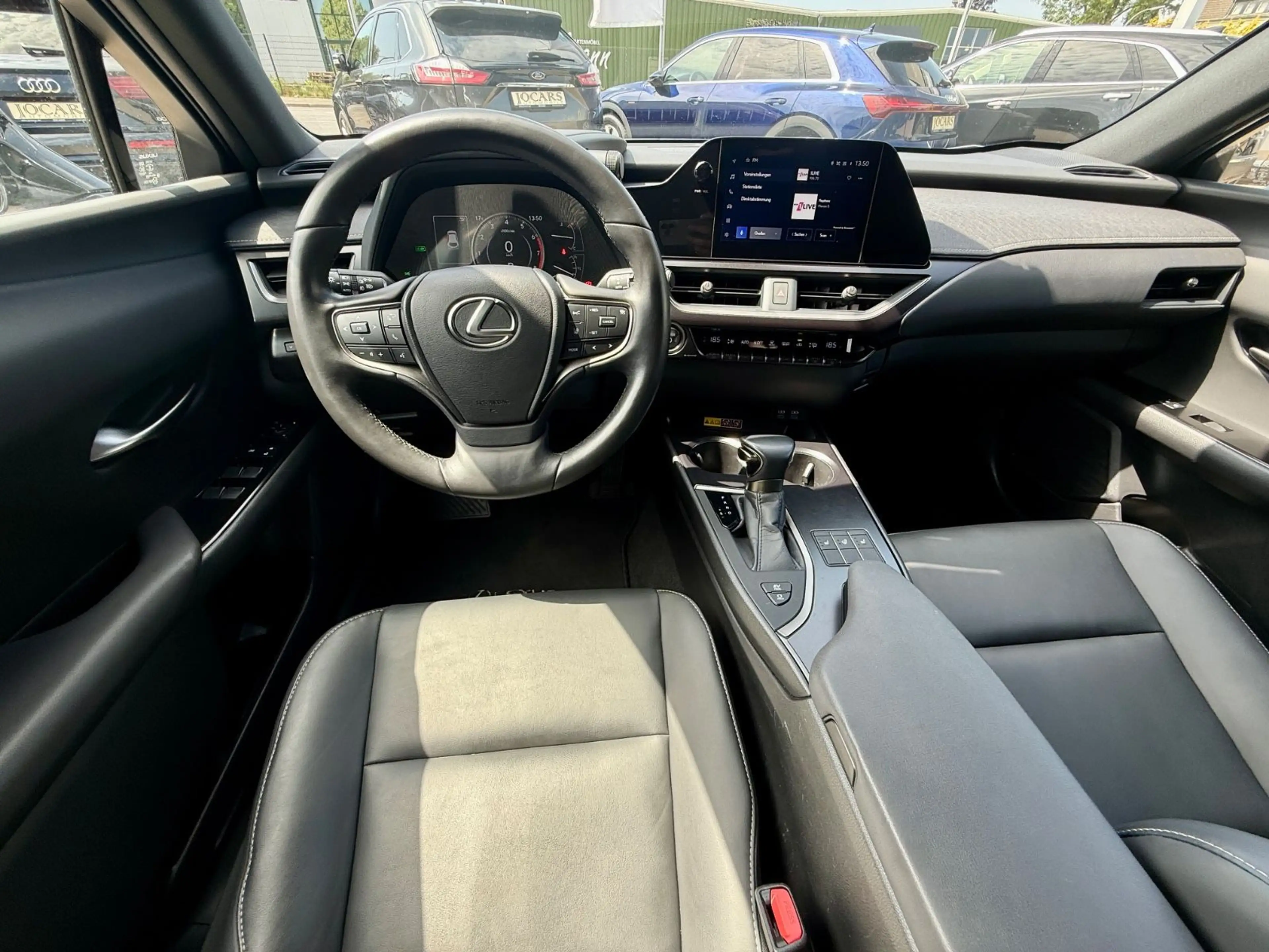 Lexus UX 250h F-SPORT*ACC*RFK*Car-Play*LED*1-HAND — photo 14