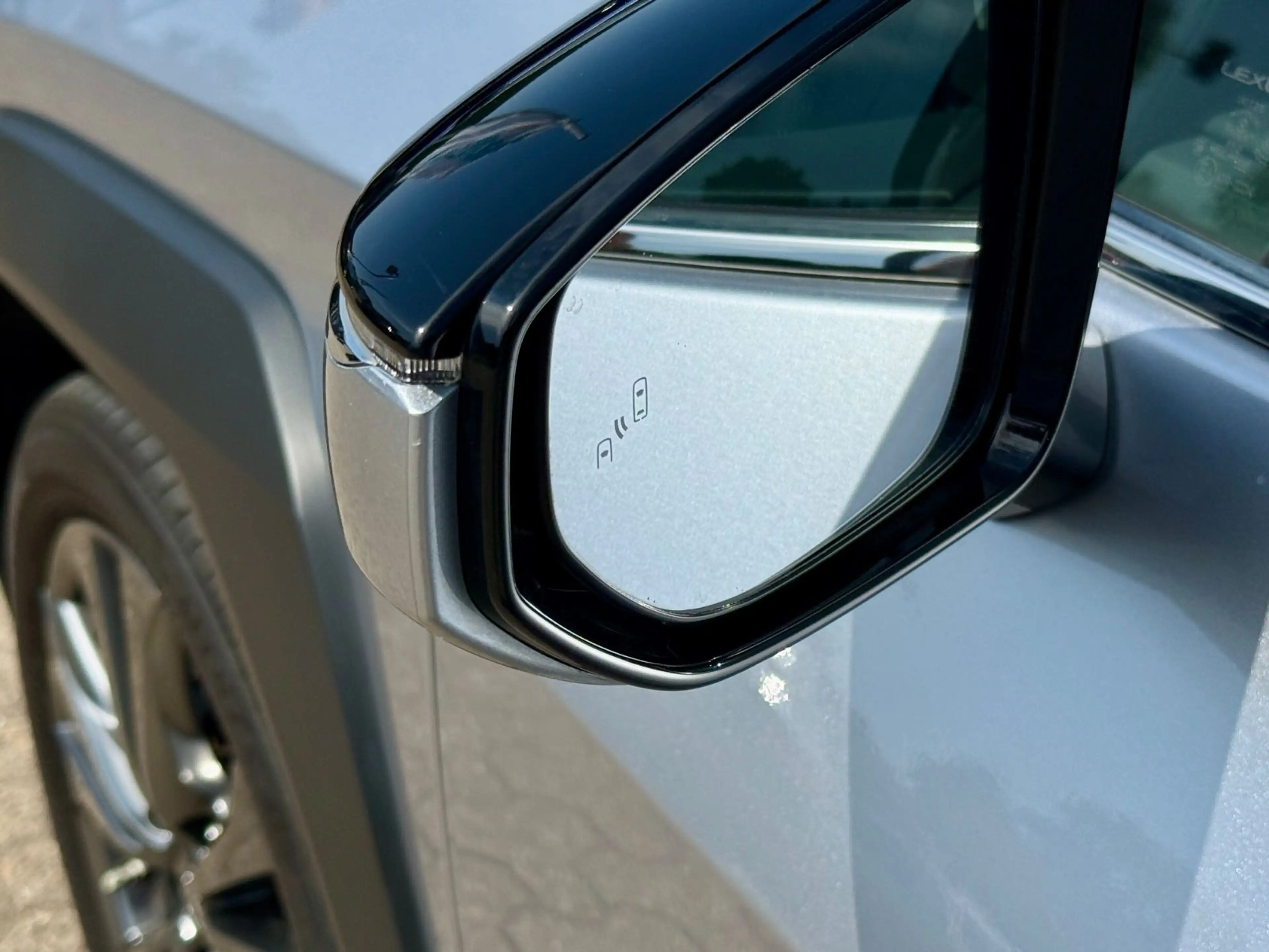Lexus UX 250h F-SPORT*ACC*RFK*Car-Play*LED*1-HAND — photo 10
