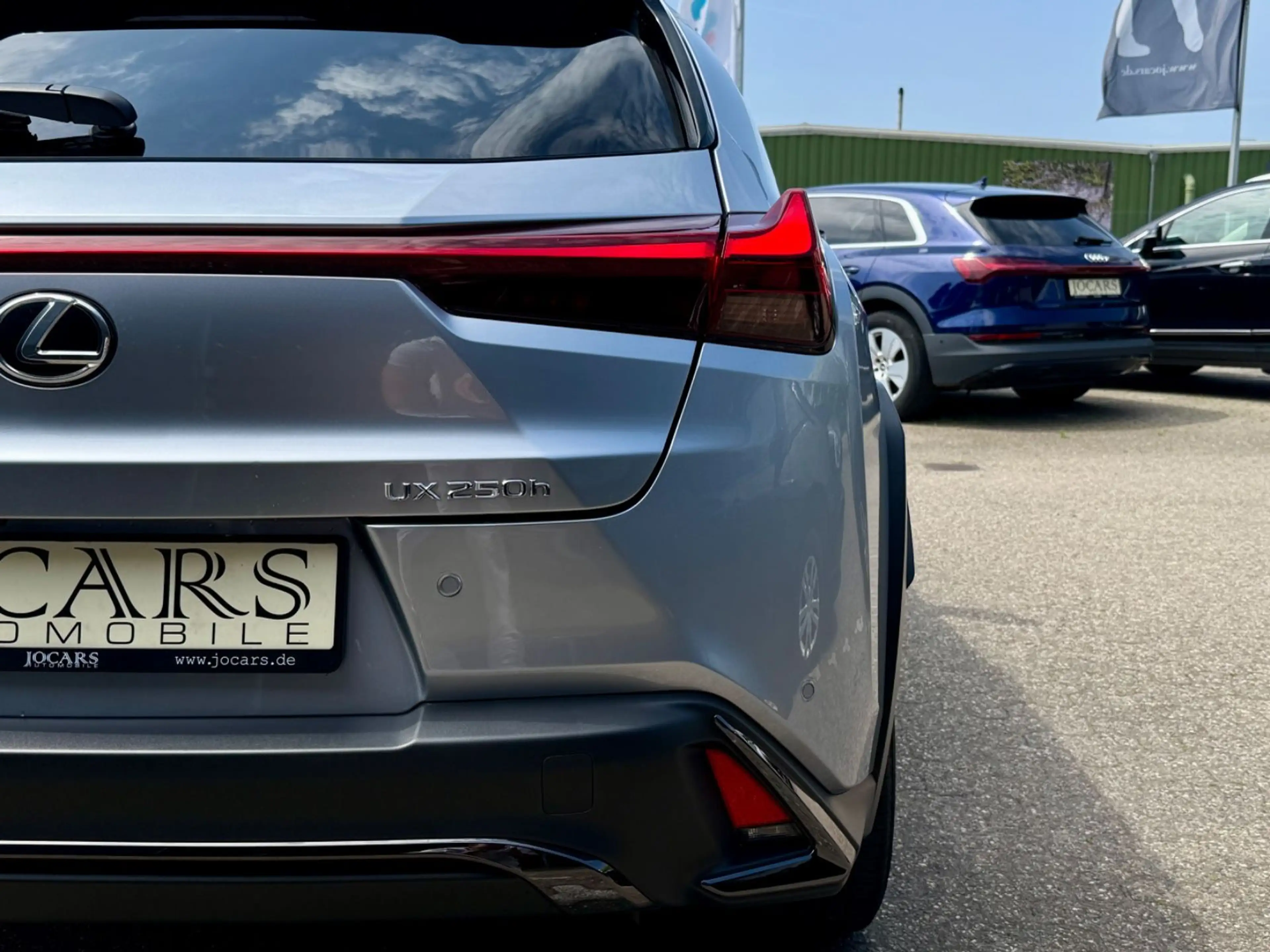 Lexus UX 250h F-SPORT*ACC*RFK*Car-Play*LED*1-HAND — photo 7