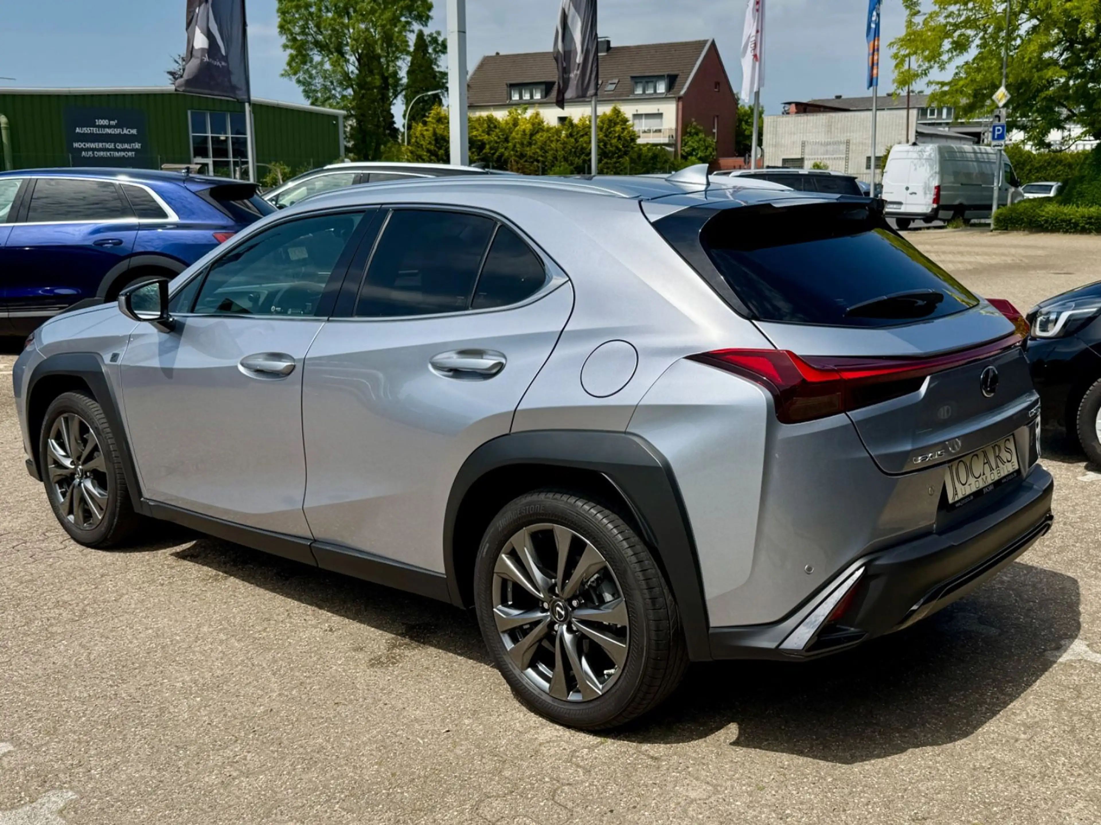Lexus UX 250h F-SPORT*ACC*RFK*Car-Play*LED*1-HAND — photo 4