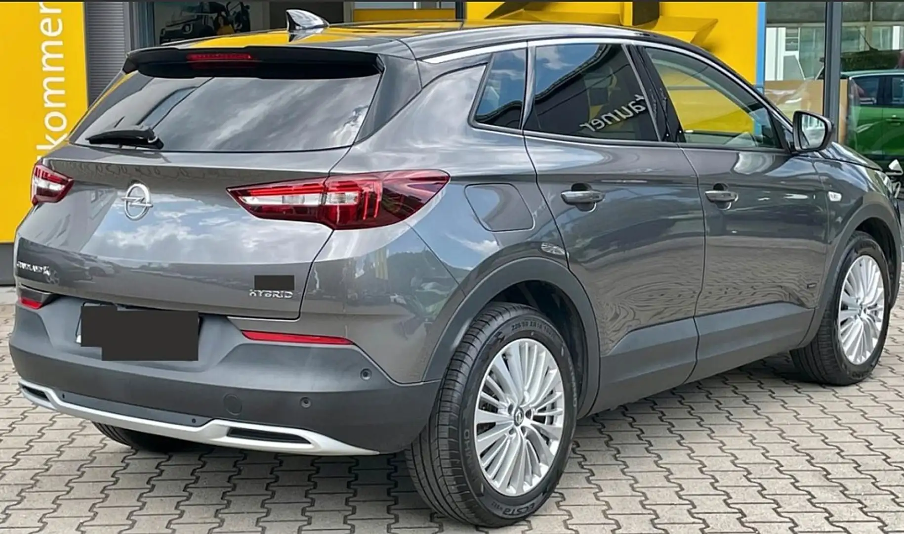 Opel Grandland X 1,6 Turbo PHEV Innovation *Sommer / Winterräder... Grau - 2