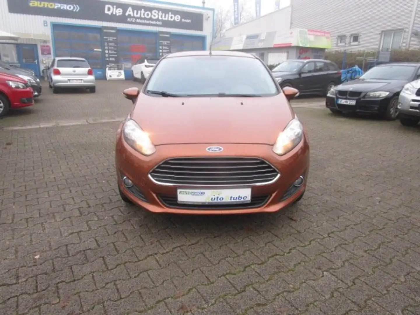 Ford Fiesta Sync Edition 5Trg.-Klima-Servo-CD-AHK abn.-ESP-ALU Braun - 1