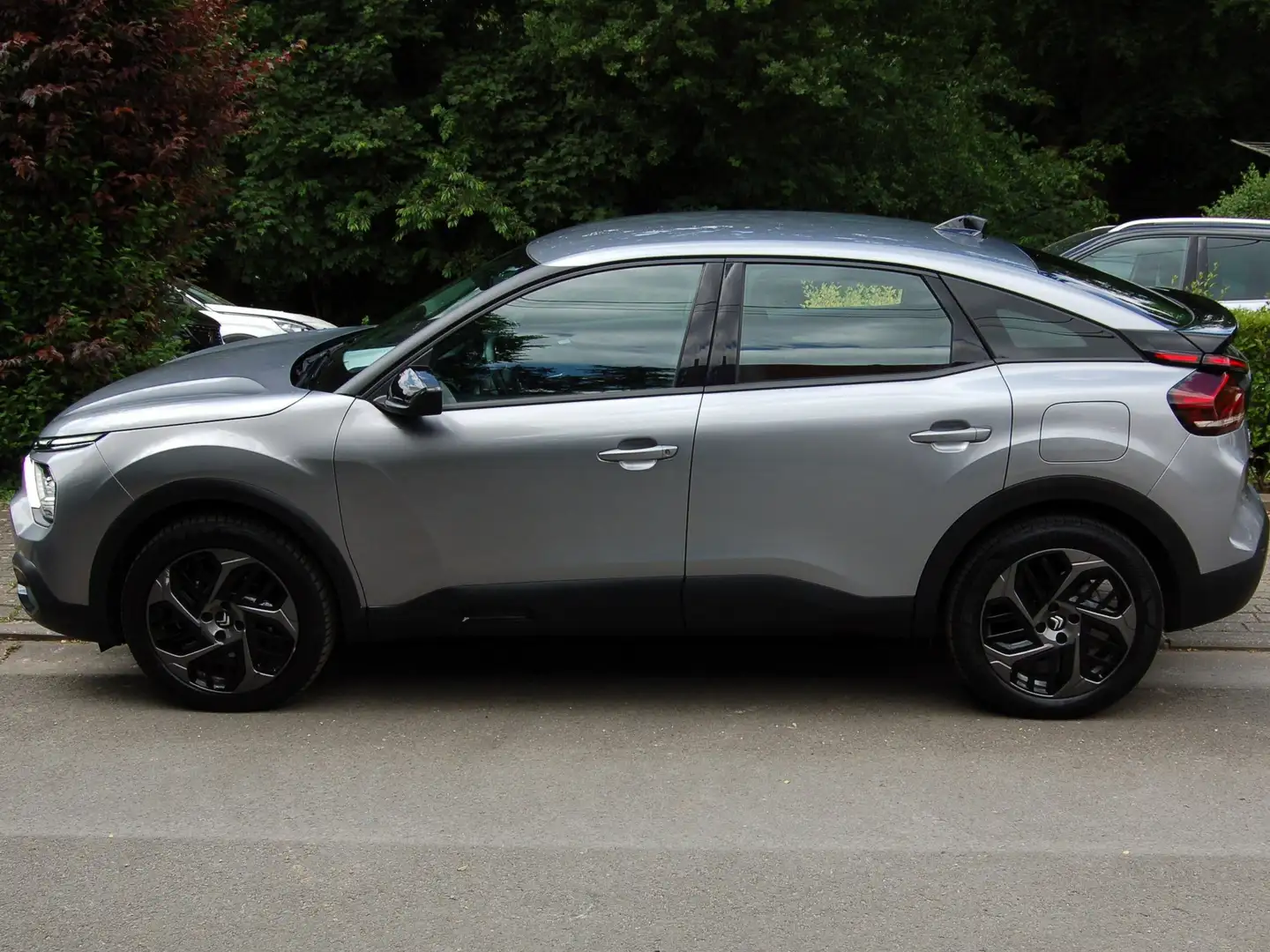 Citroen C4 1.5 BlueHDi Shine S DEMI-CUIR GPS CAMERA  14.041 + Gris - 1