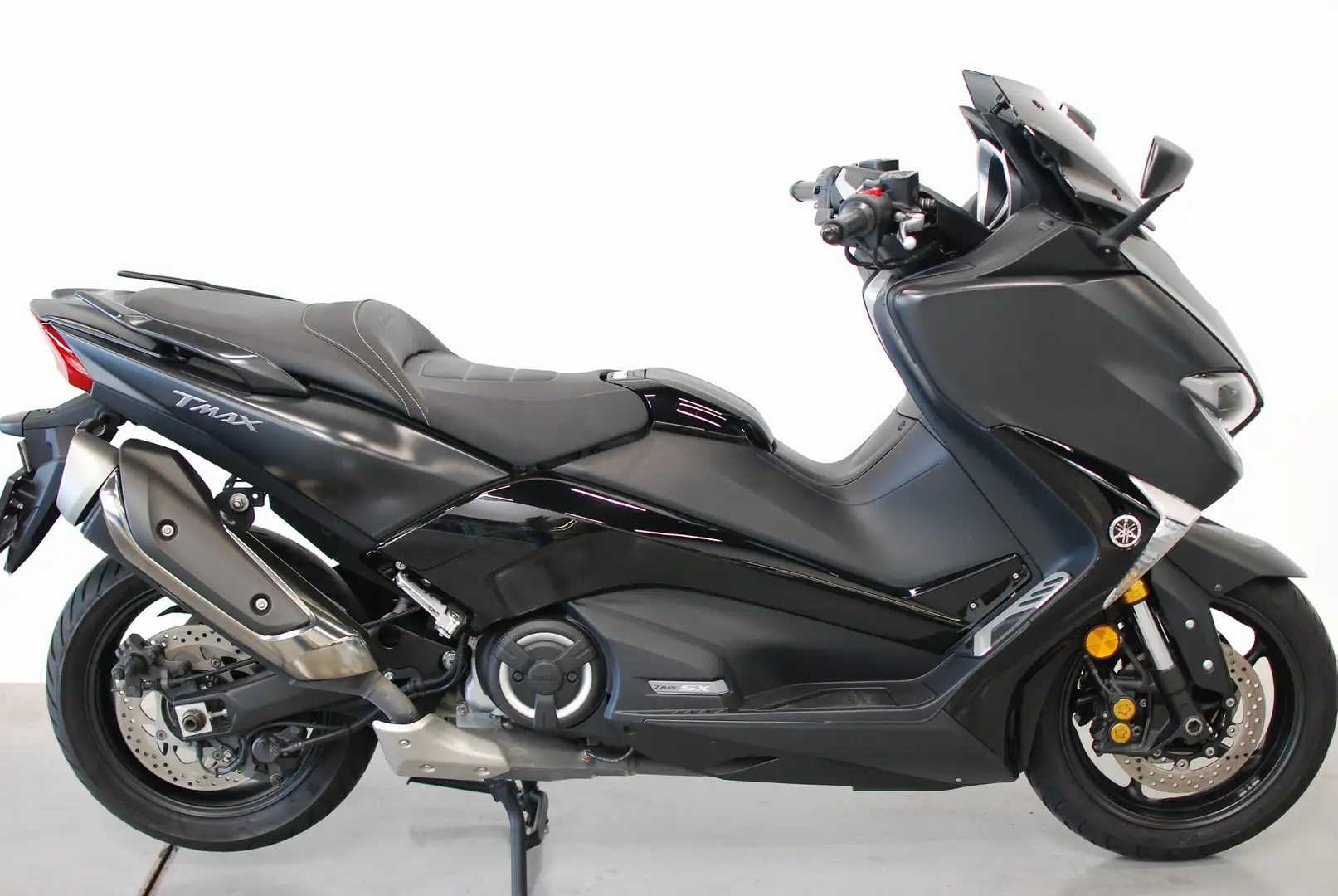 Yamaha T-MAX Zwart - 1