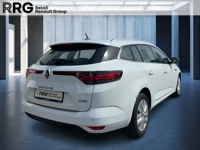 Renault Megane view 5