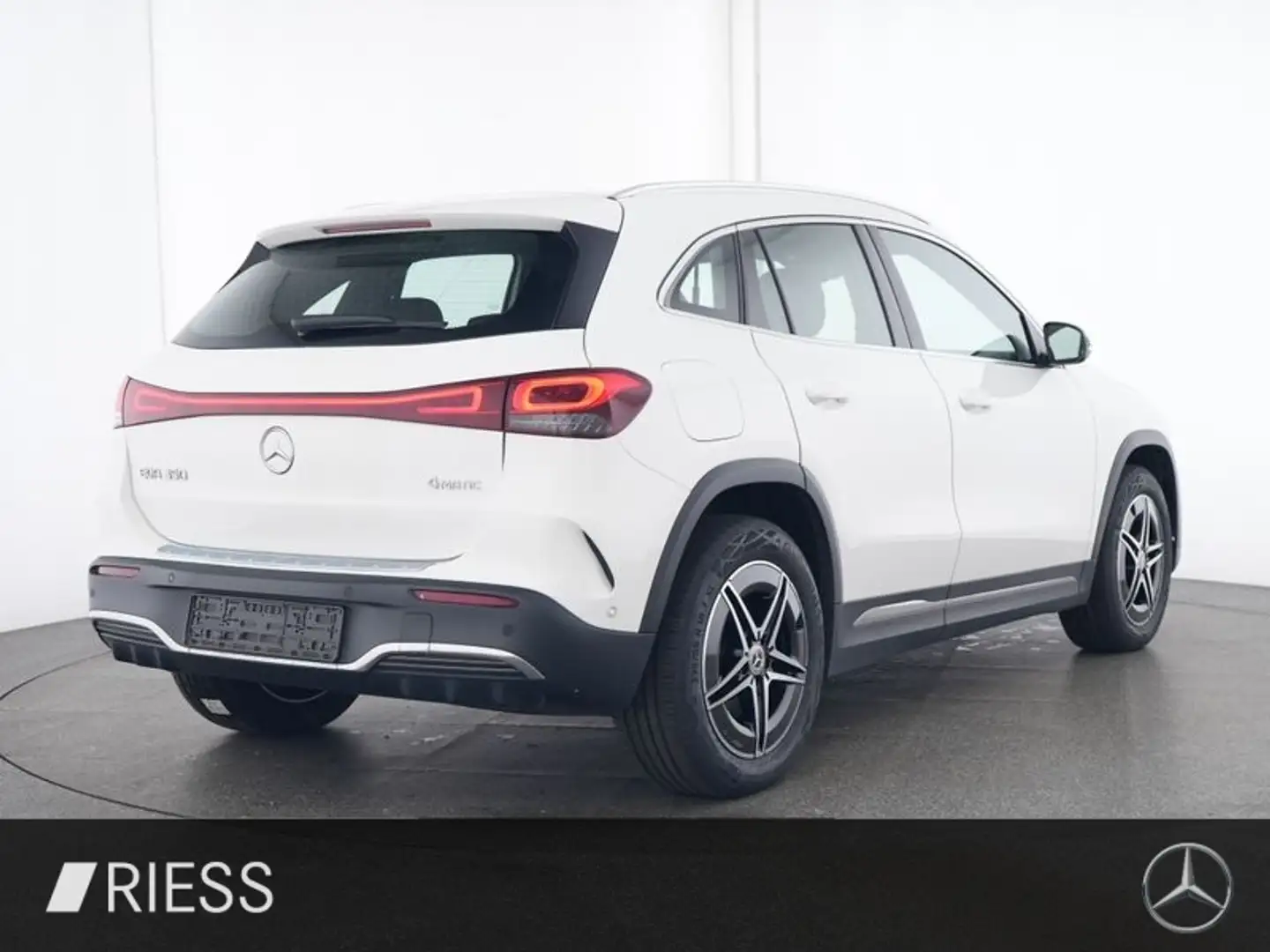 Mercedes-Benz EQA 350 4MATIC AMG Sport Advanced MBUX Ambi Kamera Weiß - 2