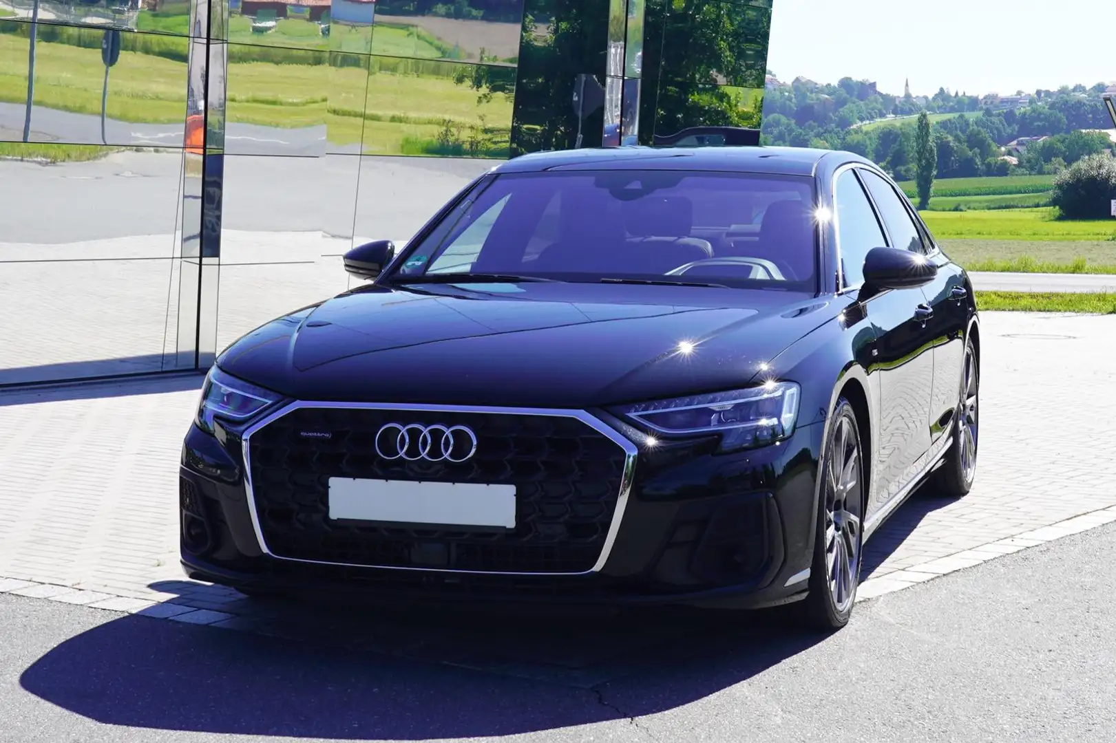 Audi A8 50 TDI S-Line quattro HuD AHK Matrix Schwarz - 1