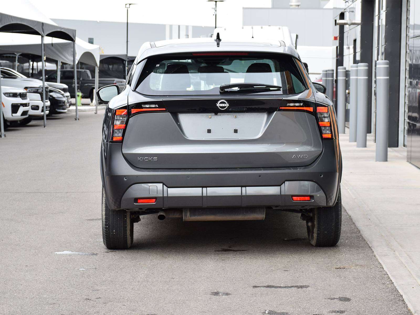 2026 Nissan Kicks S | Low KM | Blind Spot Warning | Wireless CarPlay — снимка 5