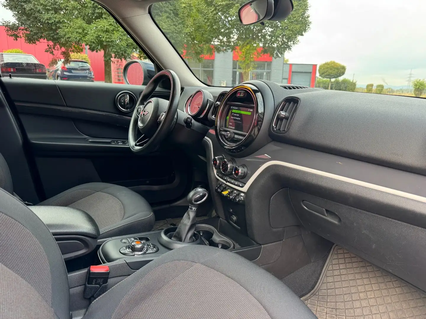 MINI Cooper SE Countryman All 4 Salt LED Schwarz - 2