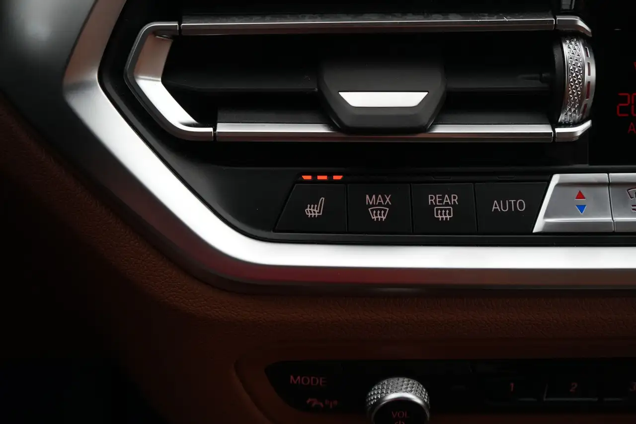 BMW 320 3 Touring 320iA Business+ LEDER/CUIR LED GPS PDC C, миниатюра 28