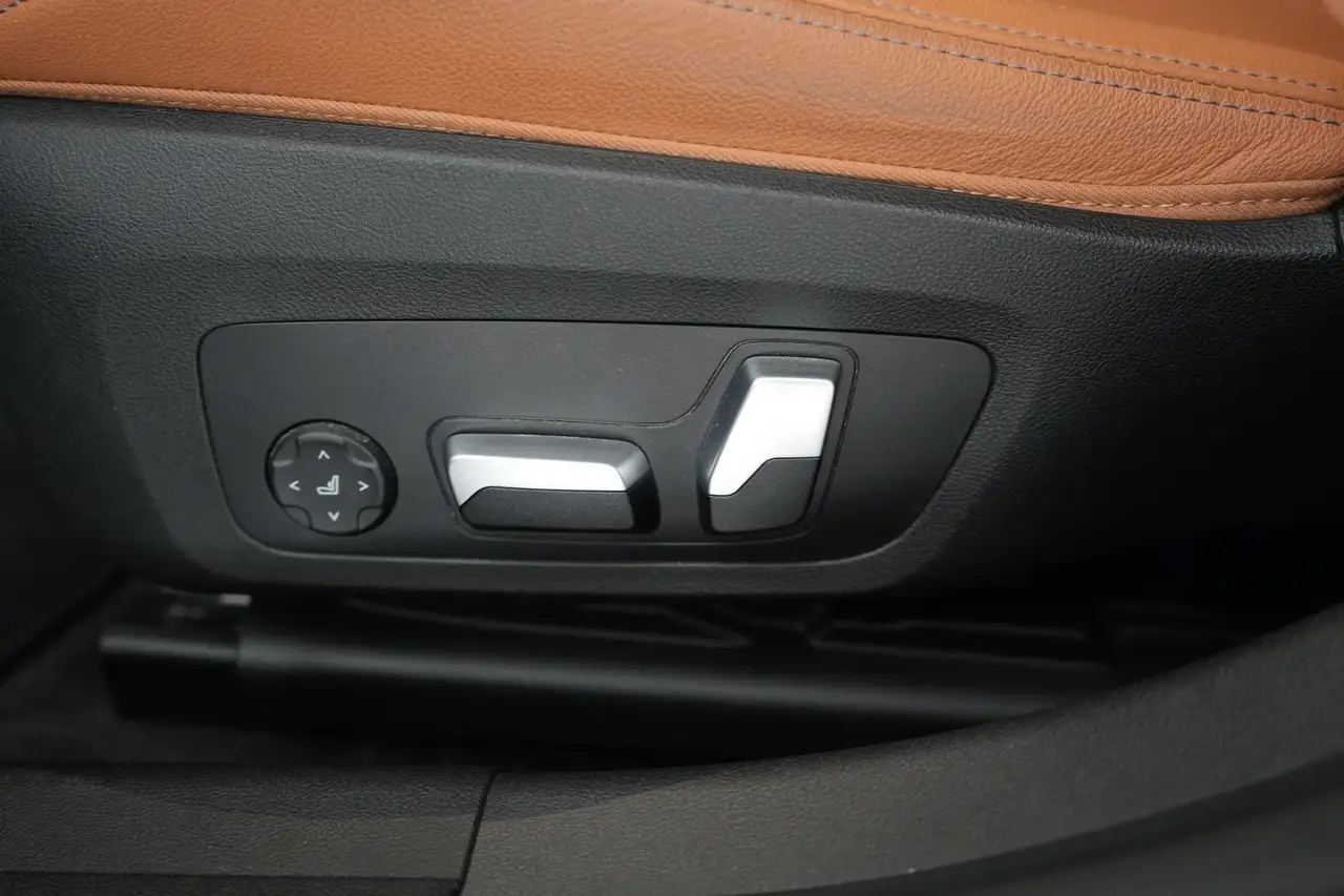 BMW 320 3 Touring 320iA Business+ LEDER/CUIR LED GPS PDC C, миниатюра 24