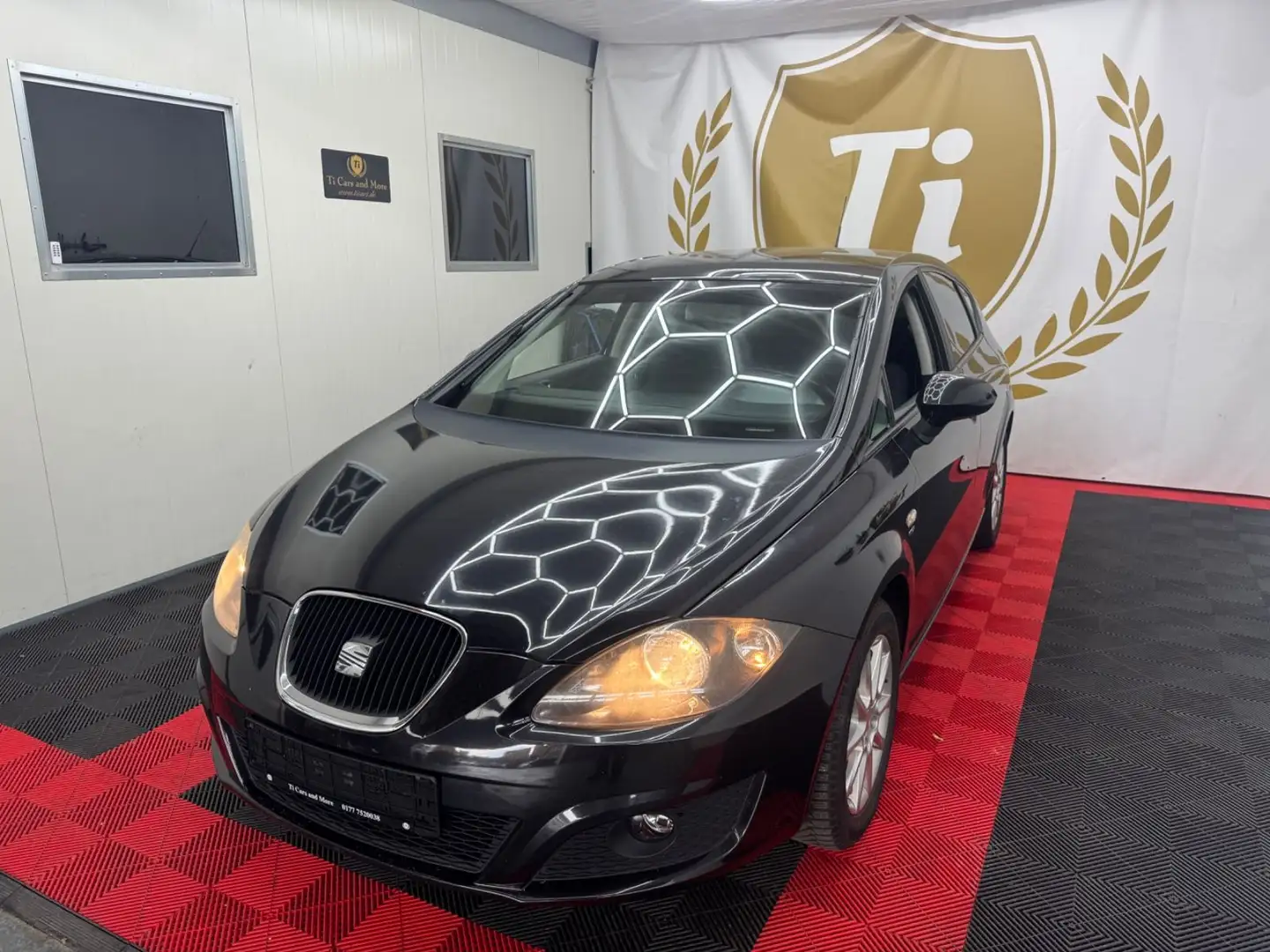 SEAT Leon *Leon*Stylance/Style*TÜV-NEU* - 1