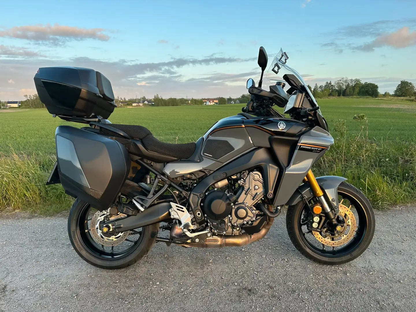 Yamaha Tracer 9 GT Gri - 1