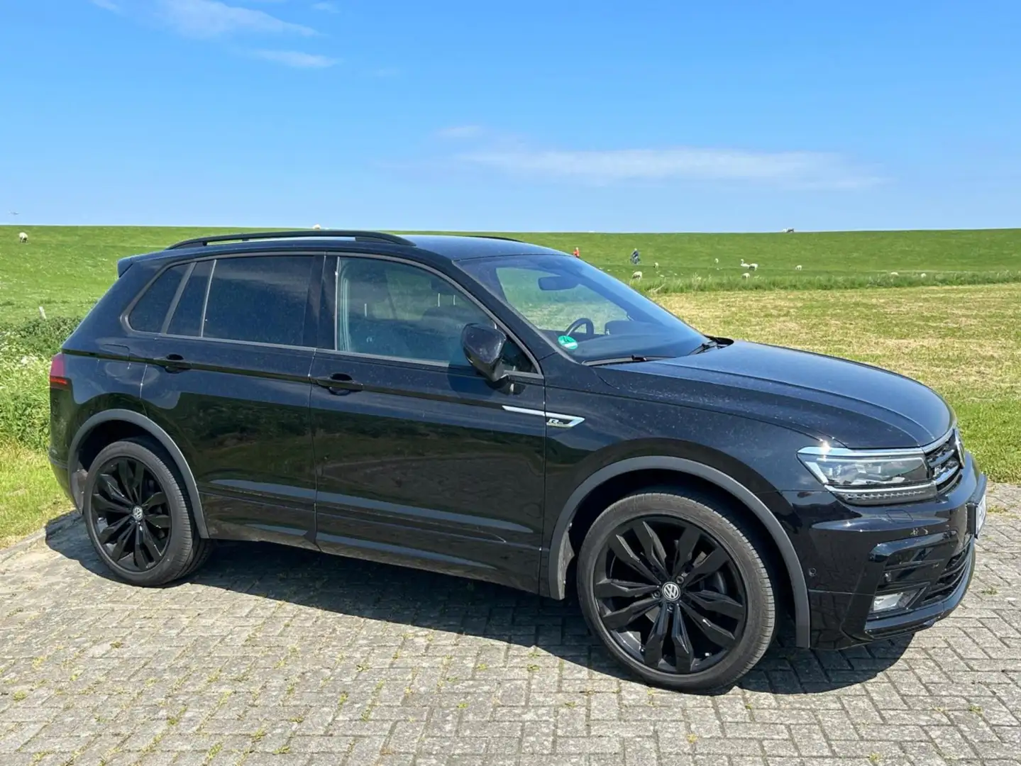 Volkswagen Tiguan Tiguan 2,0 TSI 4Motion Highline DSG Highline Schwarz - 2