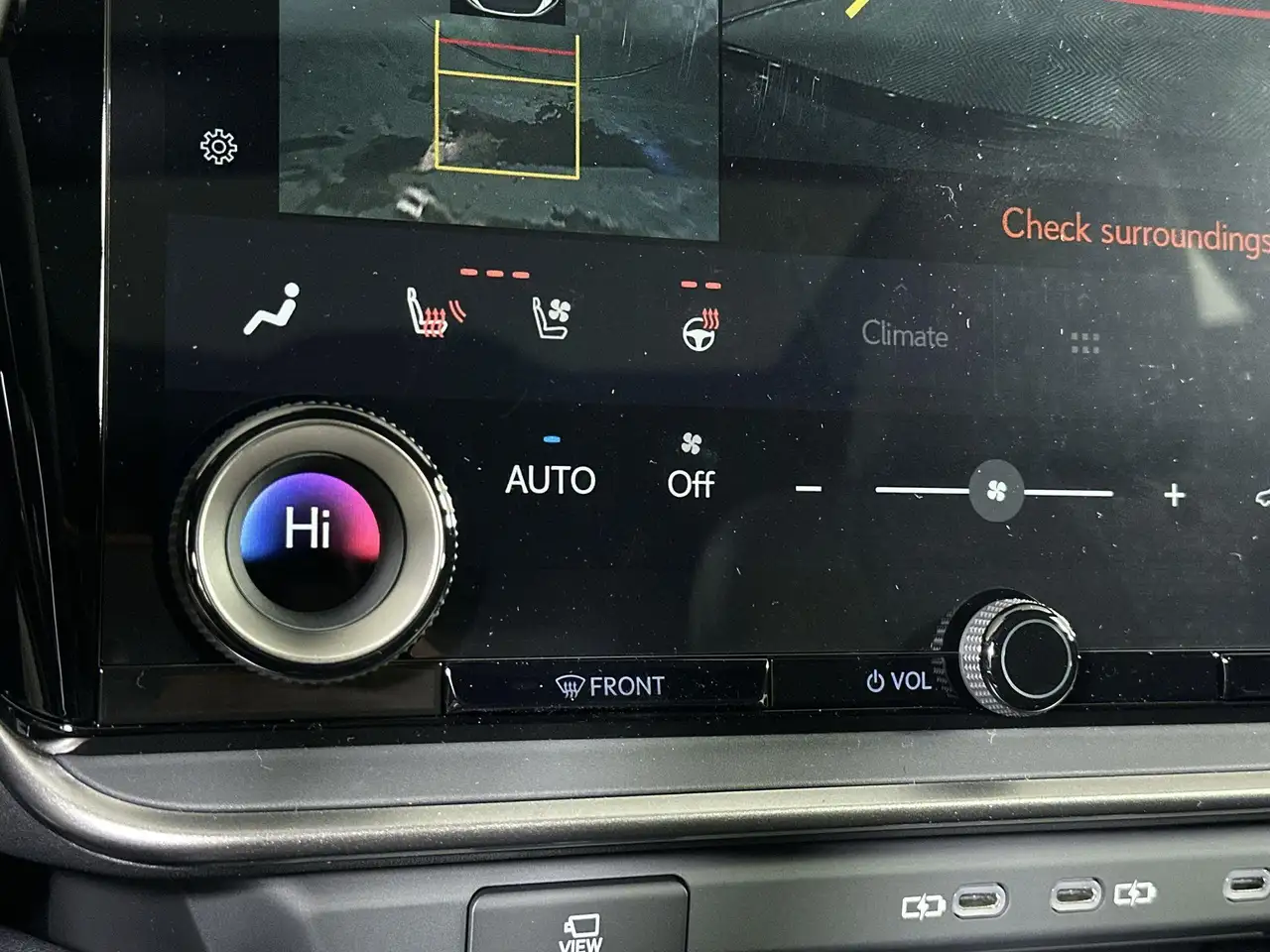 Lexus RZ снимка Lexus RZ